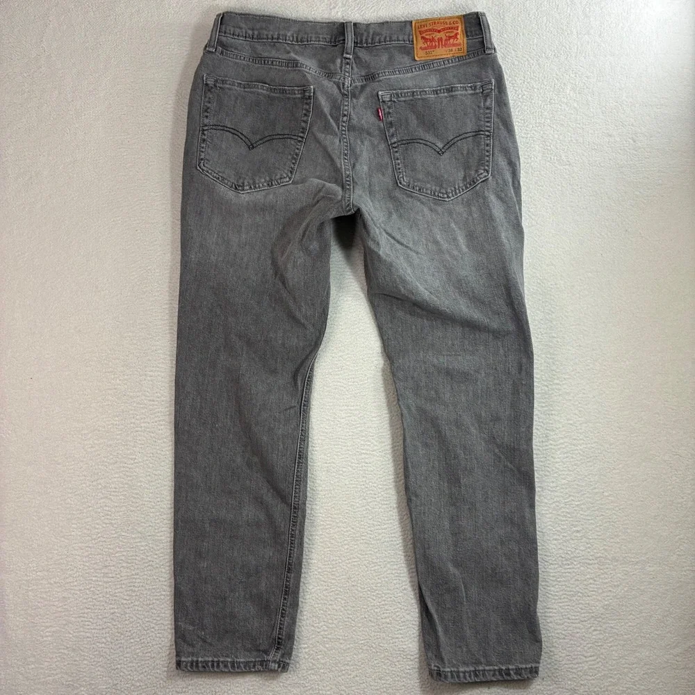 Levi 531 Athletic Slim Jeans Mens 36x31 Gray‎ Distressed Stretch Casual Denim
